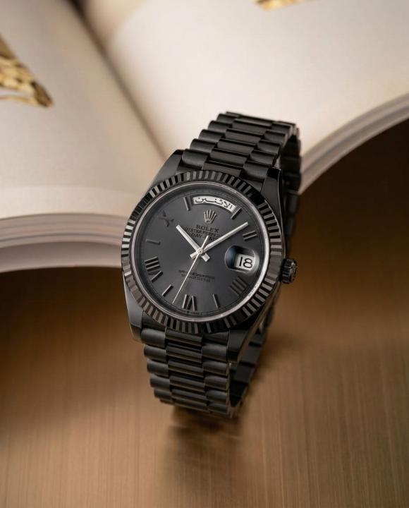 Rolex Daydate Full Black Hover Image