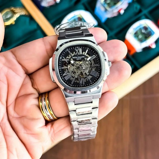 Patek Philipe Automatic Watch Hover Image